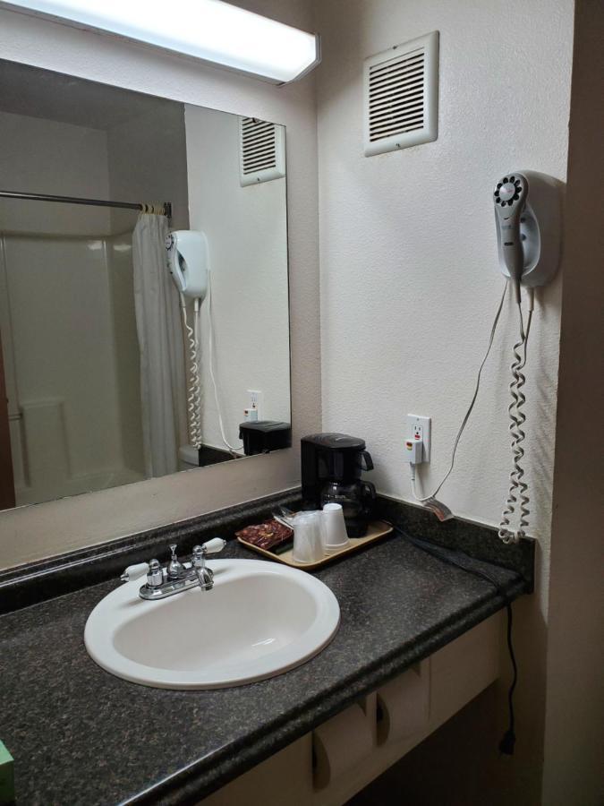 Bellis Inn Bellingham Esterno foto